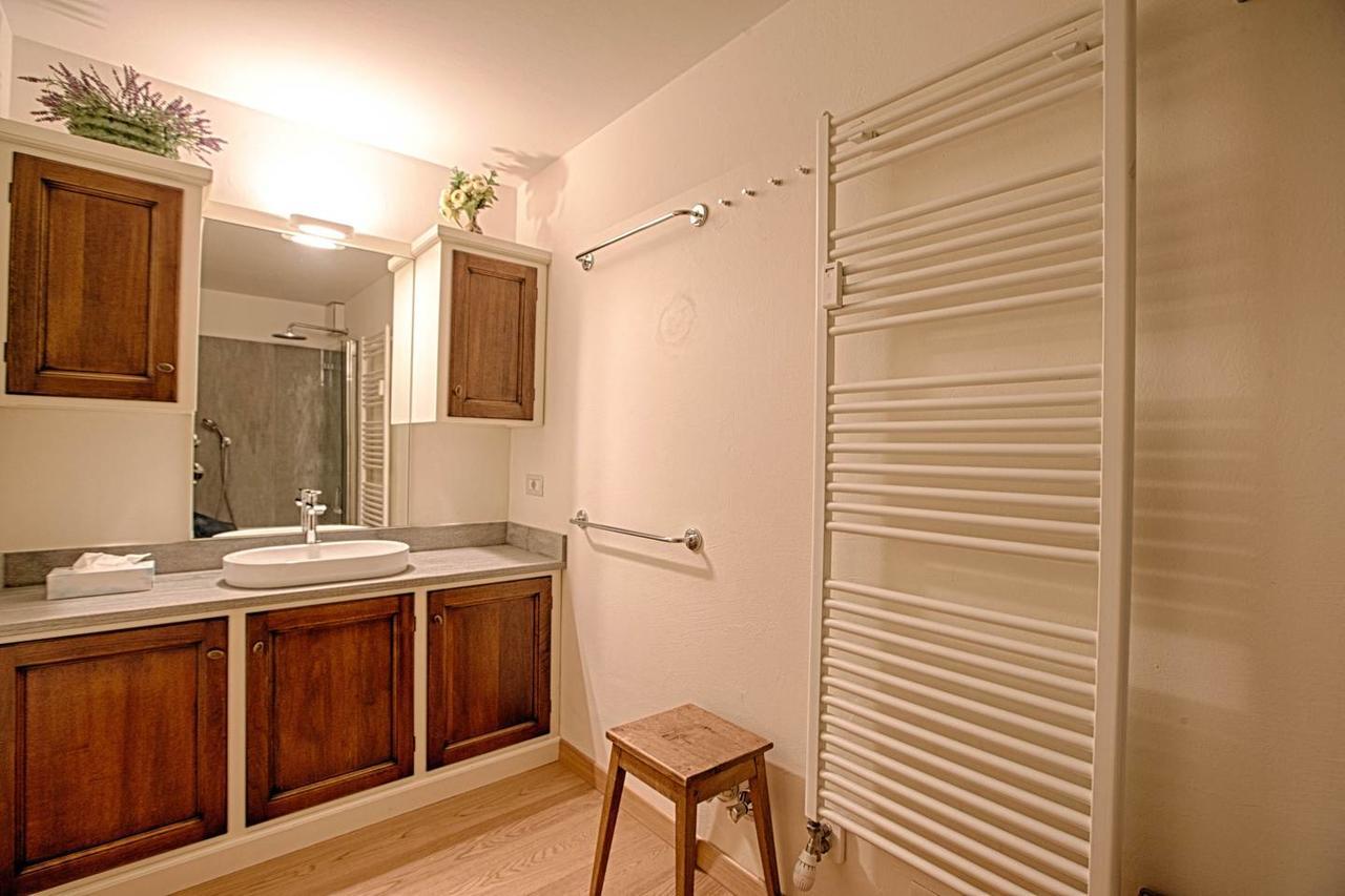 Joivy Superb Apartments For 6 With Mountain View And Garden In קורמאיור מראה חיצוני תמונה